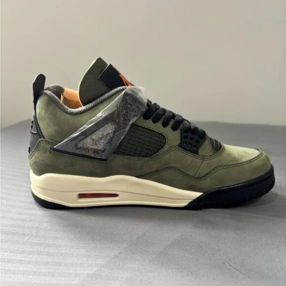 Undefeated 2025 Jordan 4 (men’s size 9) - Picture 2 of 9